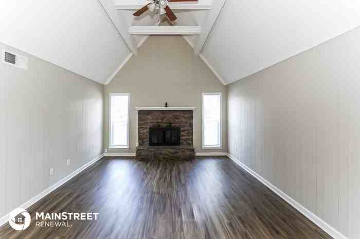 4511 Crump Road - Photo 3 of 16