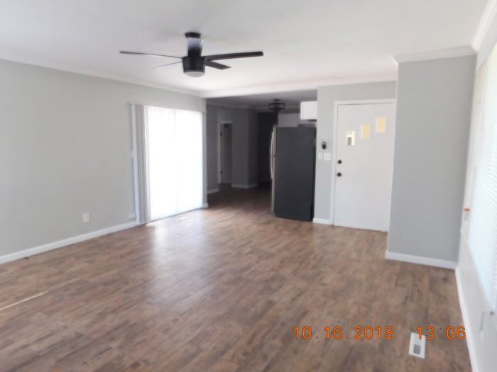 5330 Northwest Waukomis Drive - Photo 3 of 19