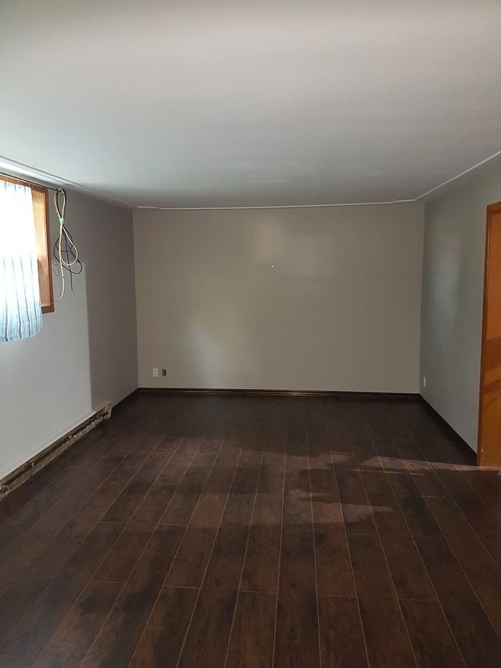 10 Pinecrest Drive #1 - Photo 2 of 7