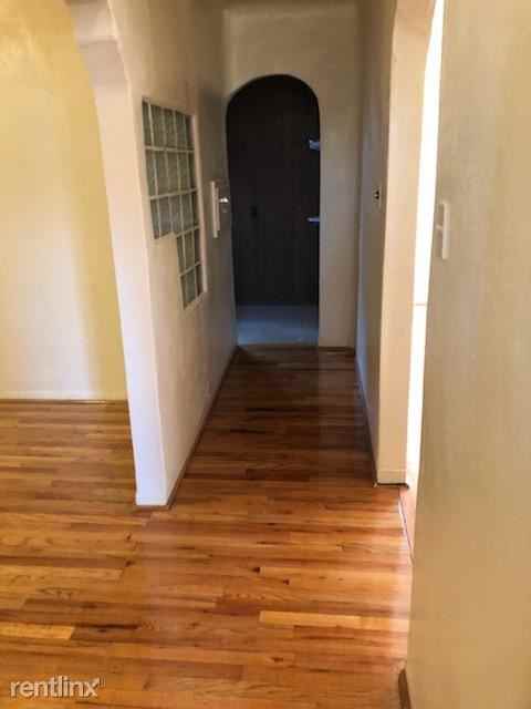 407 West Mesa - Photo 2 of 11