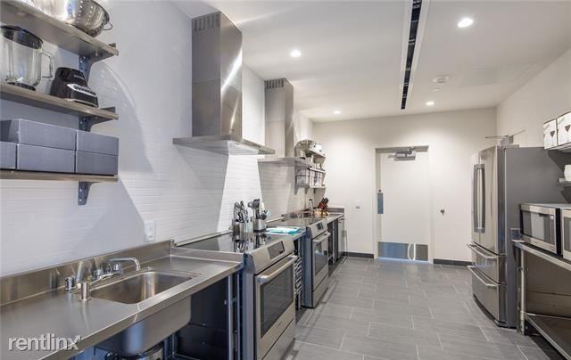 1001 Queen St - Photo 3 of 11