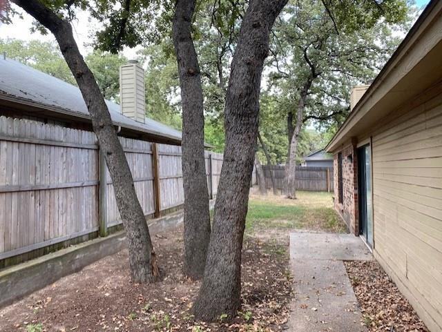 424 Lochridge Drive - Photo 3 of 14