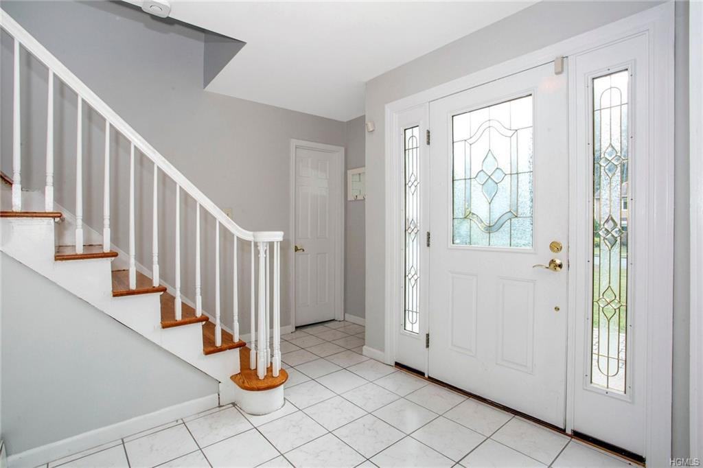 419 White Oak Road - Photo 3 of 34