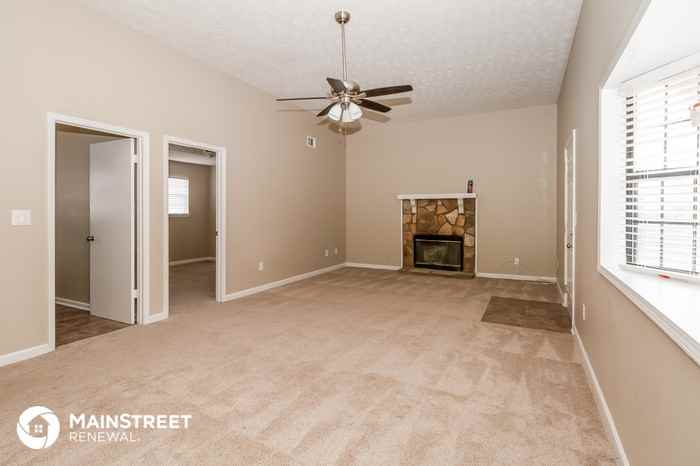 10436 Irongate Lane - Photo 3 of 15