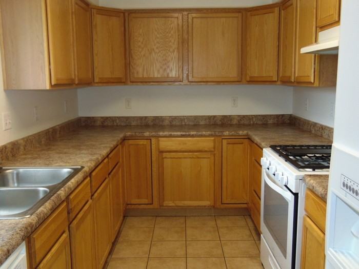 8300 E. Florentine - 8300 E. Florentine Apt 3 - Photo 3 of 14