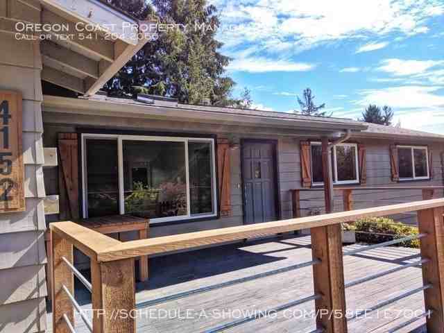 4152 Ne C Ave - Photo 3 of 28