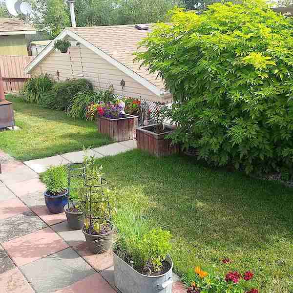 5056 Whitestone Way Northeast - Photo 2 of 34