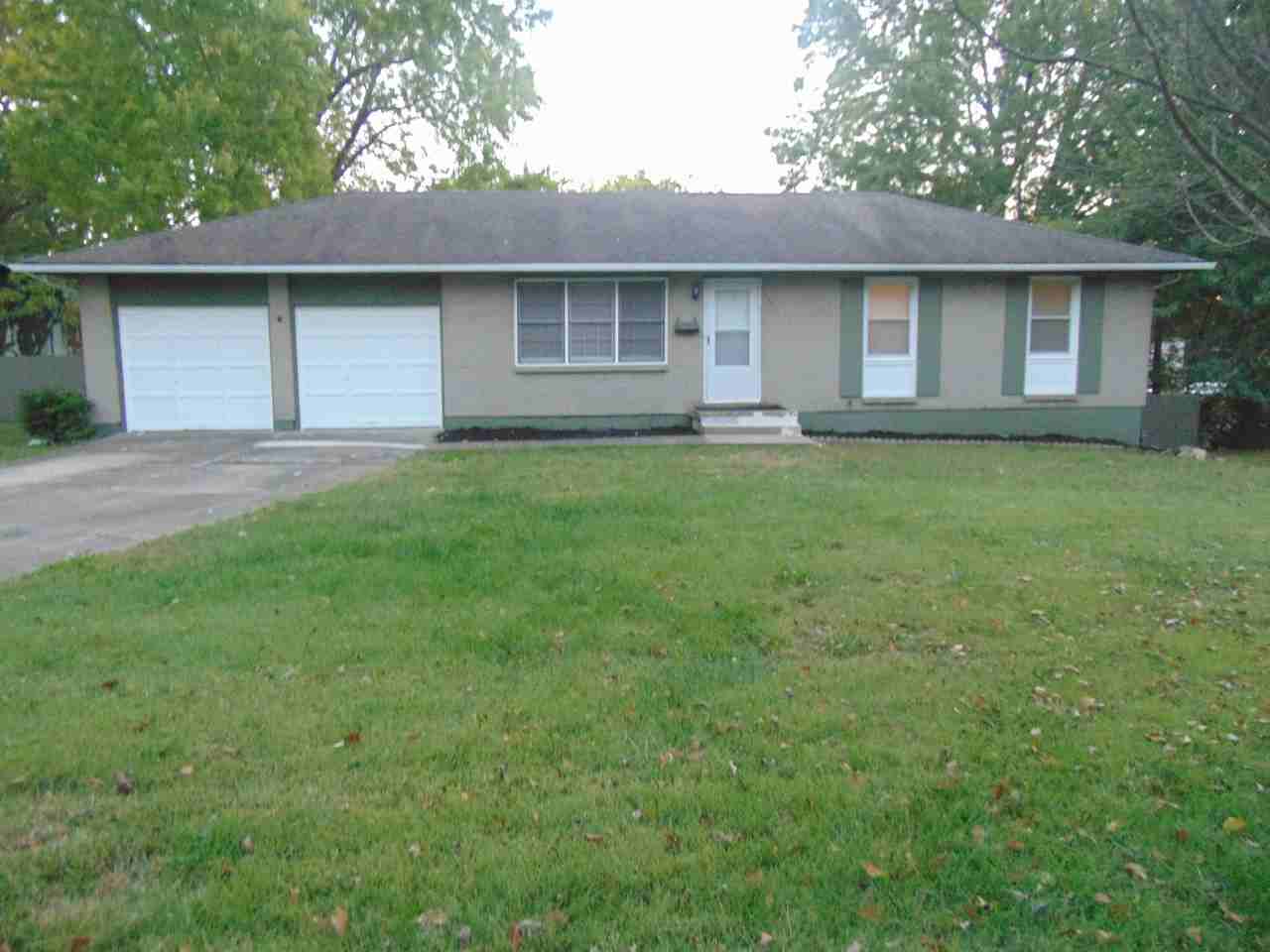 13612 Spring St, Grandview, MO 64030 3 bedroom House Rental Zumper