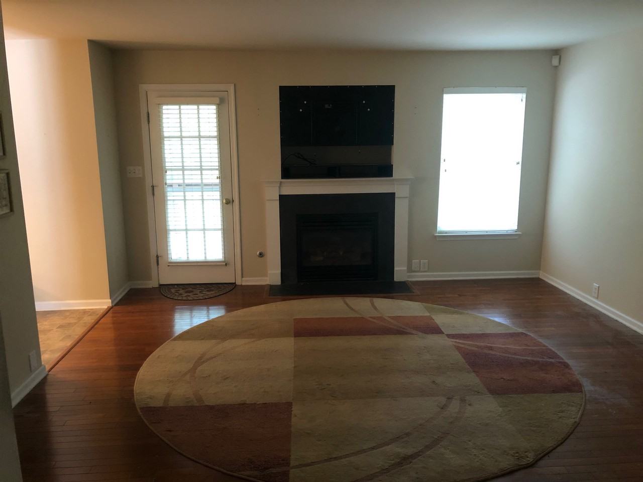 83 Kestrel Ct - Photo 3 of 31