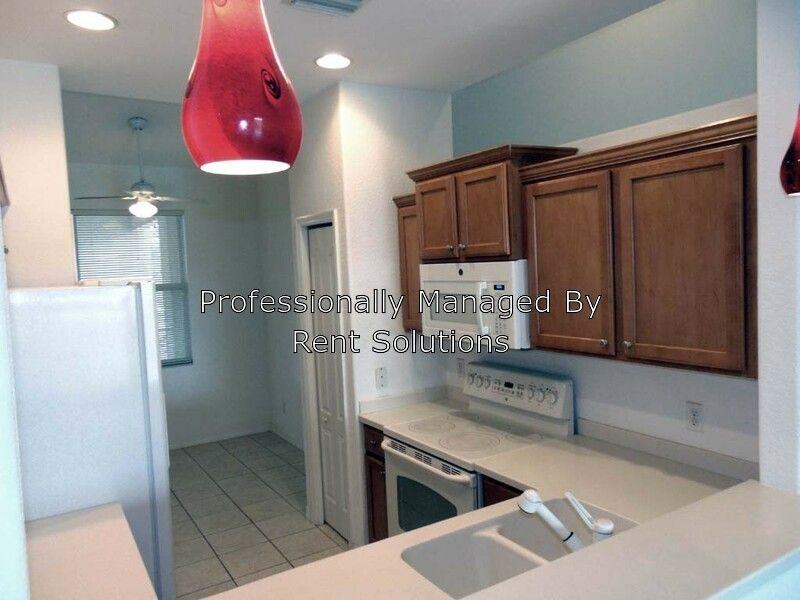 819 Fairway Cove Ln - Photo 2 of 19