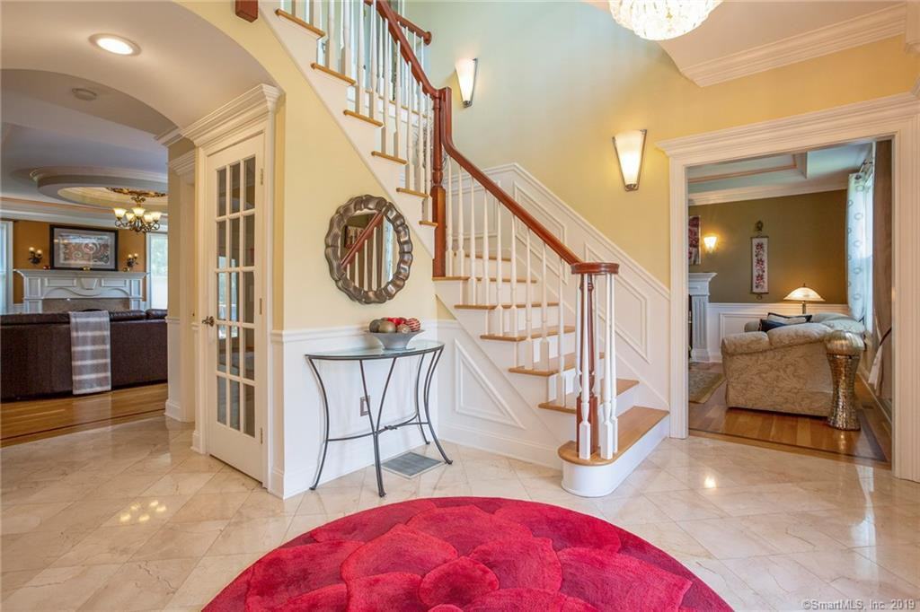 38 Garrett Road - Photo 2 of 31