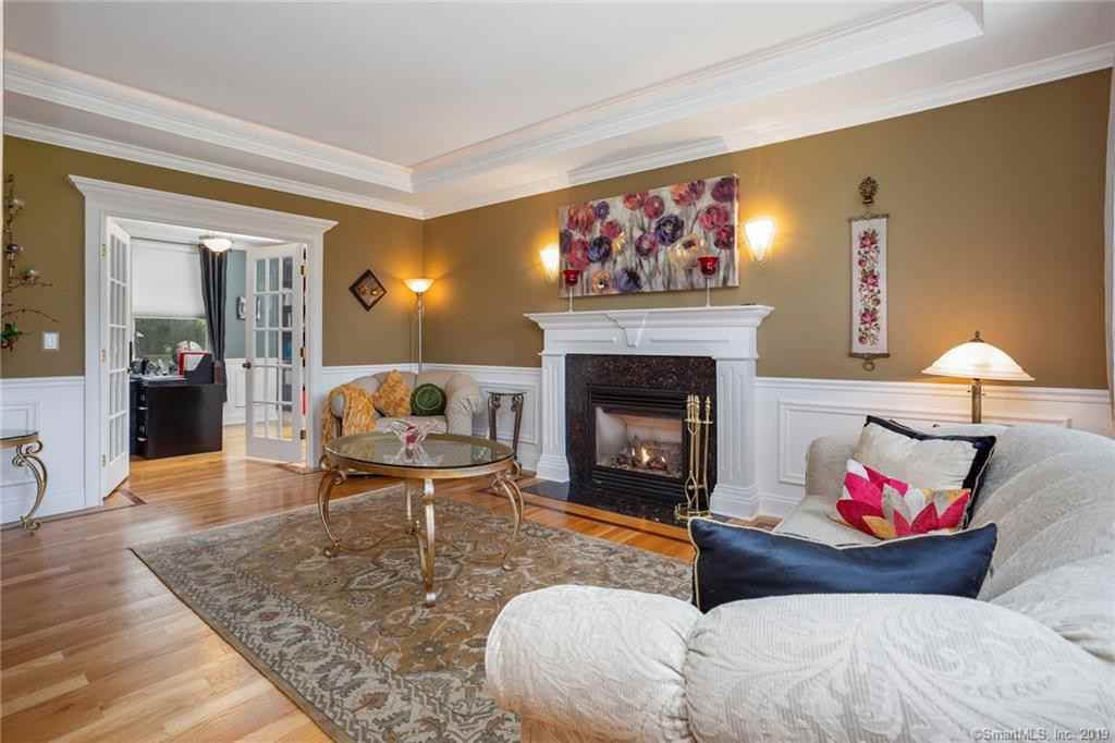 38 Garrett Road - Photo 3 of 31