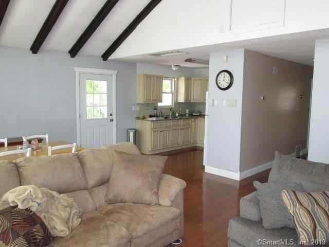 352 Lakeside Drive - Photo 3 of 6