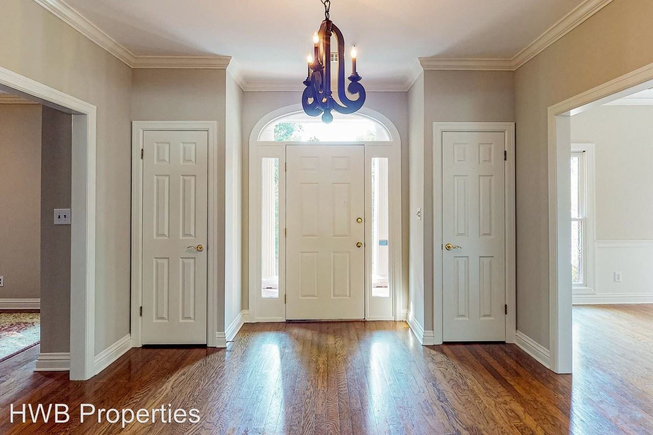 1635 Harrogate Springs Road - Photo 2 of 31