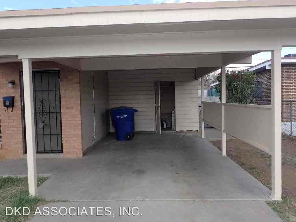 10029 Kellogg St - Photo 2 of 19
