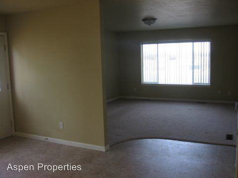 753 and 755 Linda Lane - Photo 2 of 5