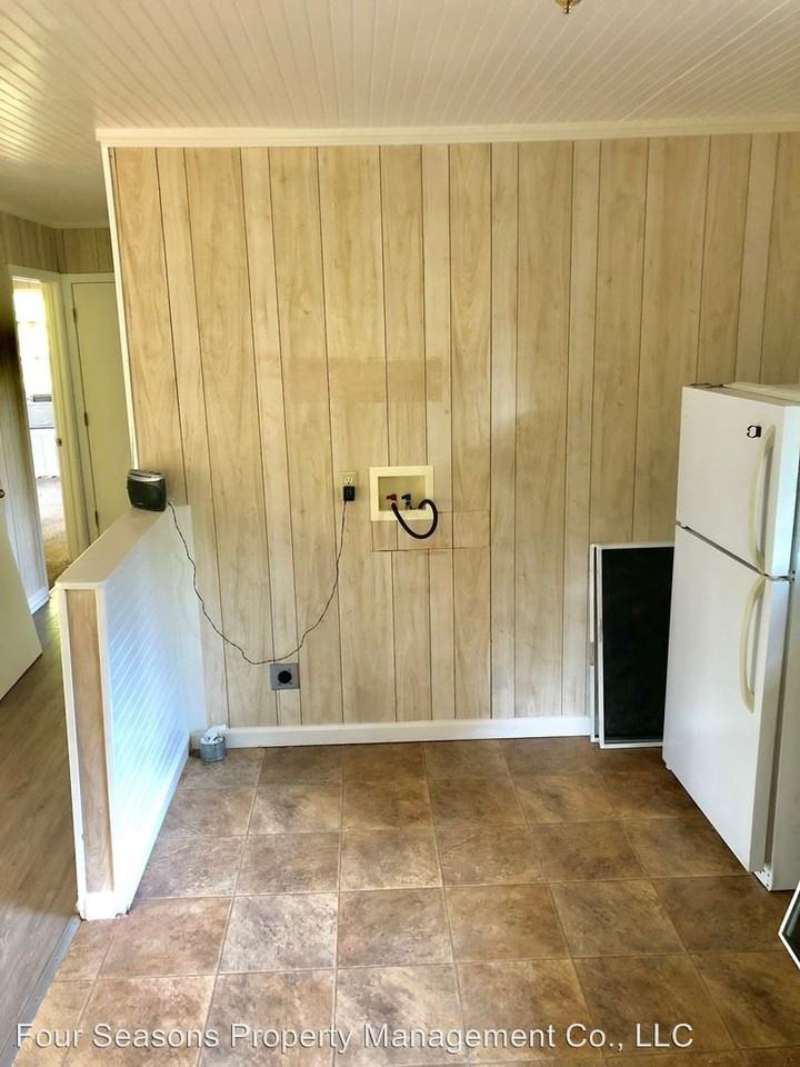 396 Morton Avenue - Photo 3 of 16