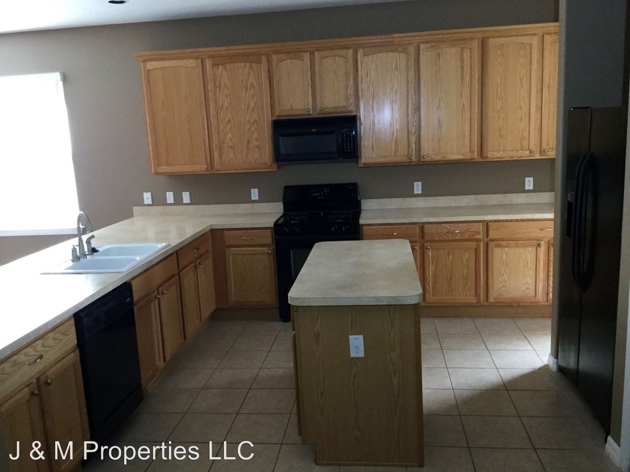 611 Fiorella Court - Photo 3 of 9