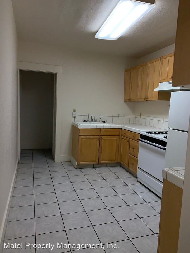 1214 G Street #4 - Photo 3 of 16