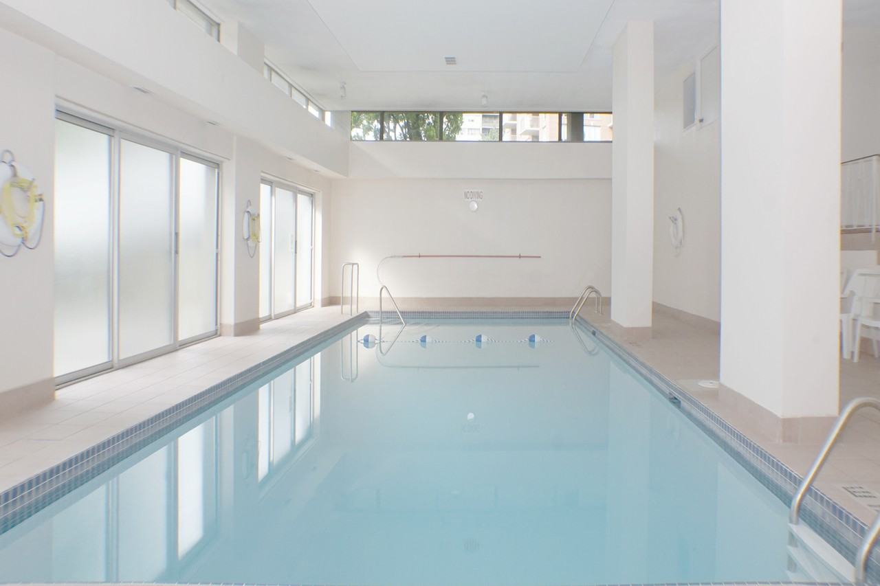 421 Maple Avenue - Photo 2 of 10