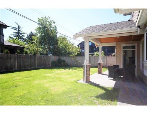 8351 Fairdell Crescent - Photo 2 of 6