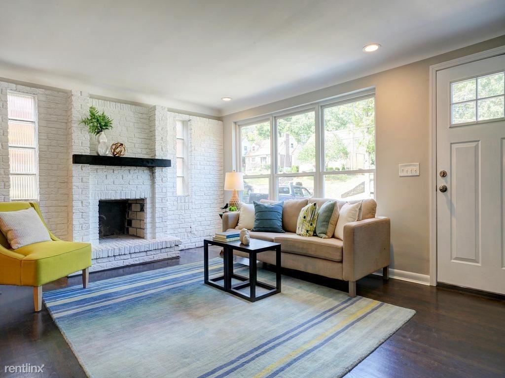 4013 Tamworth Cir - Photo 2 of 8