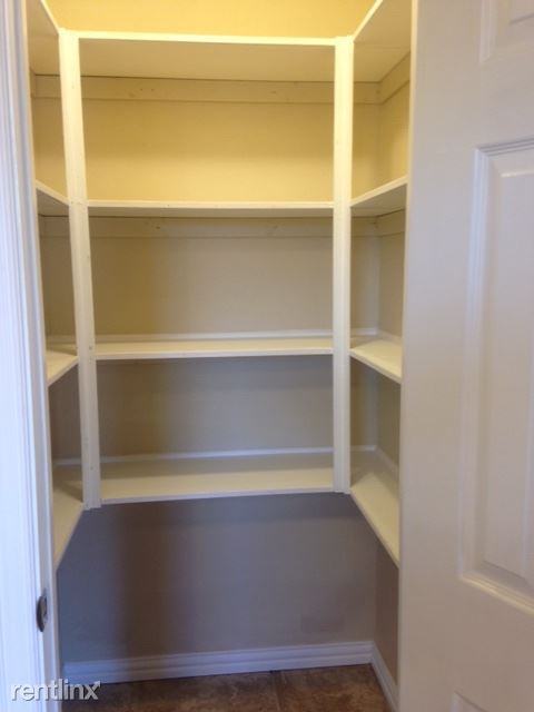 10817 County Road 2298 - Photo 3 of 11