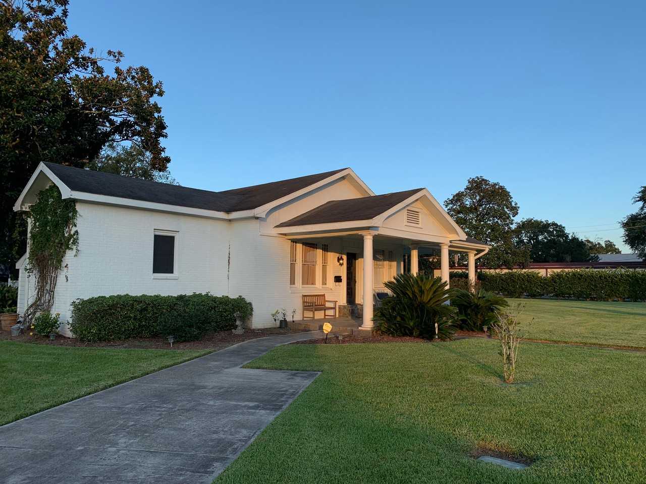 408 N Main Street - Photo 3 of 25