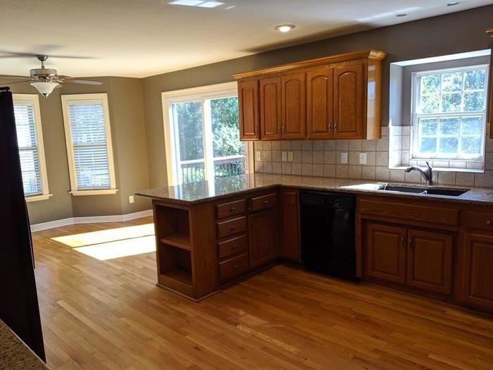 4145 Southwest Flintrock Drive - Photo 3 of 16