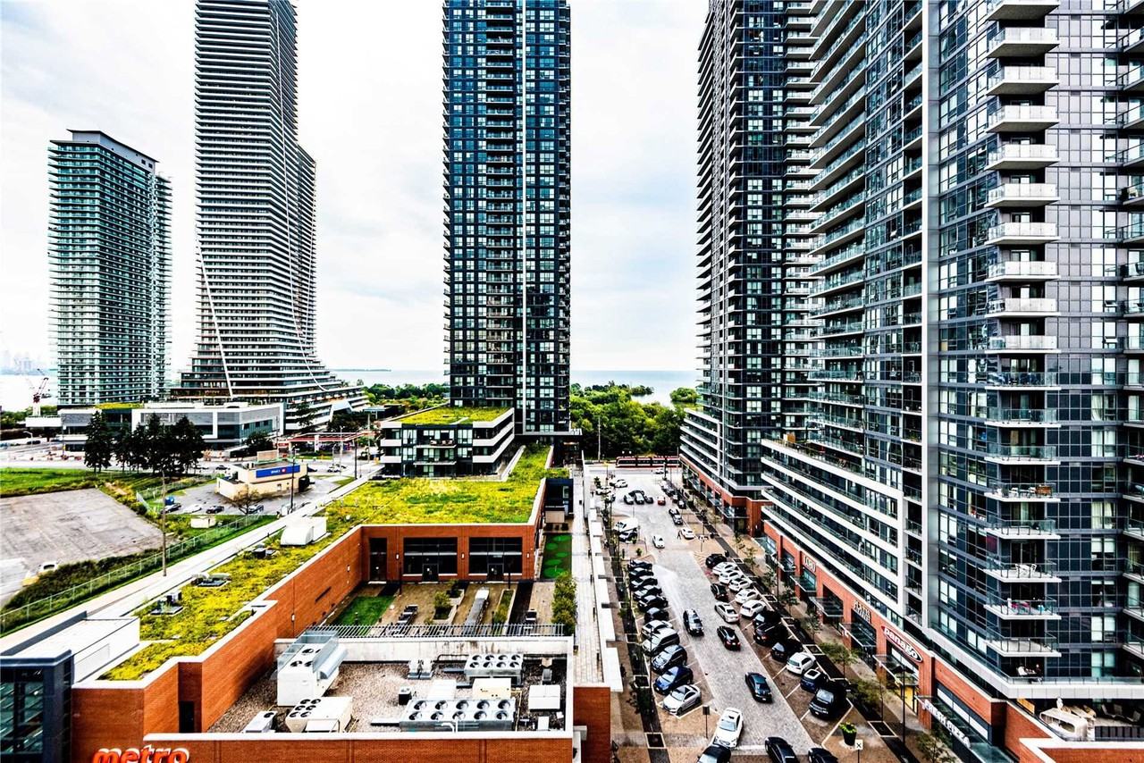 10 Park Lawn Road #11