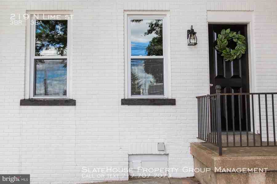 219 N Lime St - Photo 2 of 50