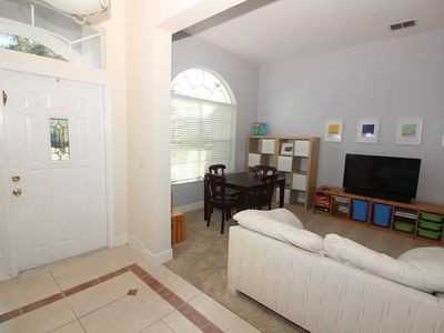10052 Oakside Ct - Photo 3 of 5