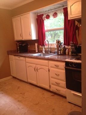 45 Laurel Rd - Photo 2 of 9