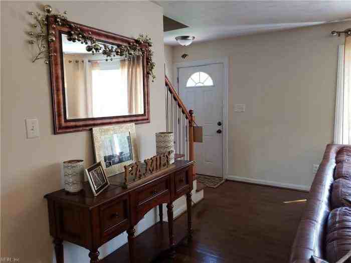94 Basswood Drive - Photo 2 of 10