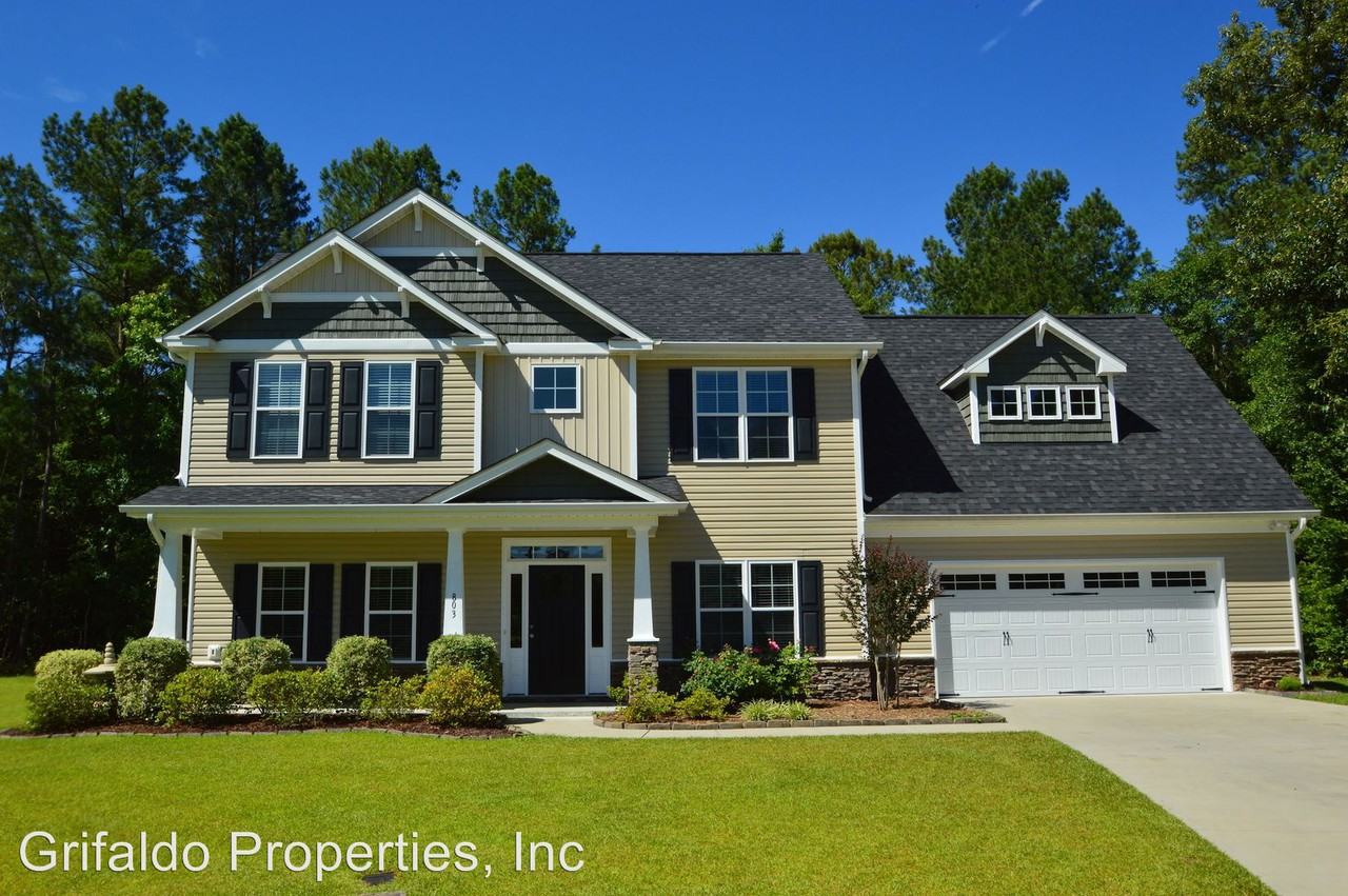 803 Little Cardinal Court, Jacksonville, NC 28540 5 Bedroom House for