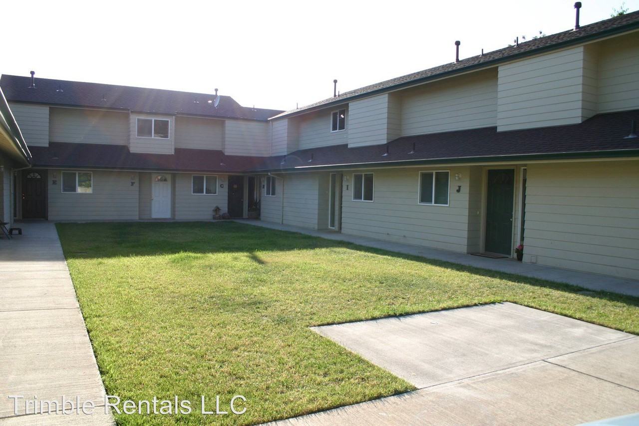 17495 University Avenue - Photo 2 of 17