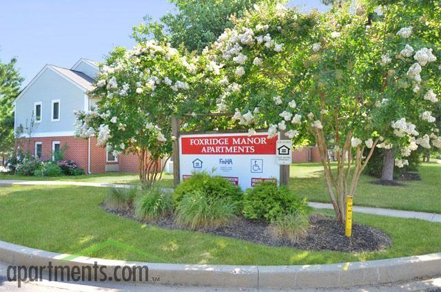 Fox Ridge Manor - Photo 3 of 7