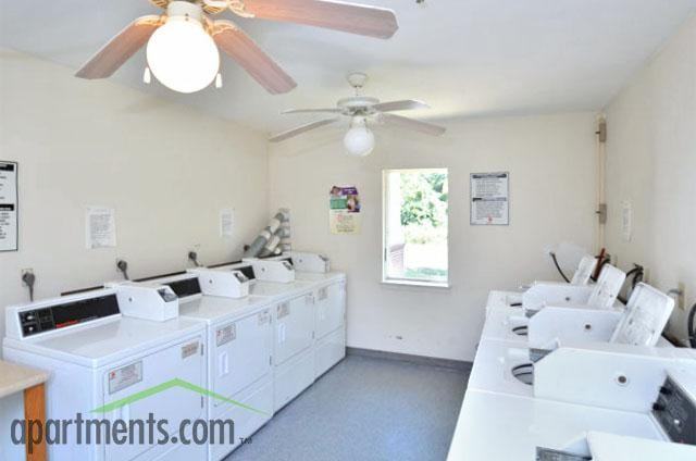Fox Ridge Manor Apartments - 504 Abbott Dr Elkton MD | Zumper