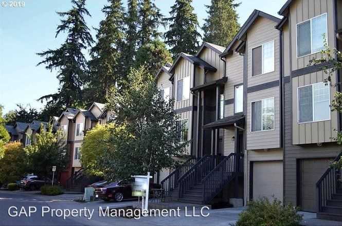 2723 Rossiter Lane - Photo 2 of 20