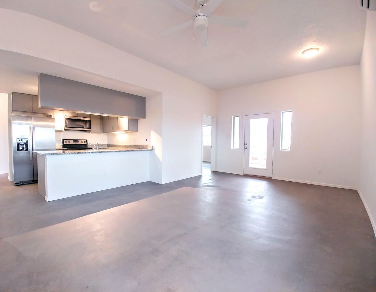 1106 Griegos Rd Nw - Photo 3 of 29