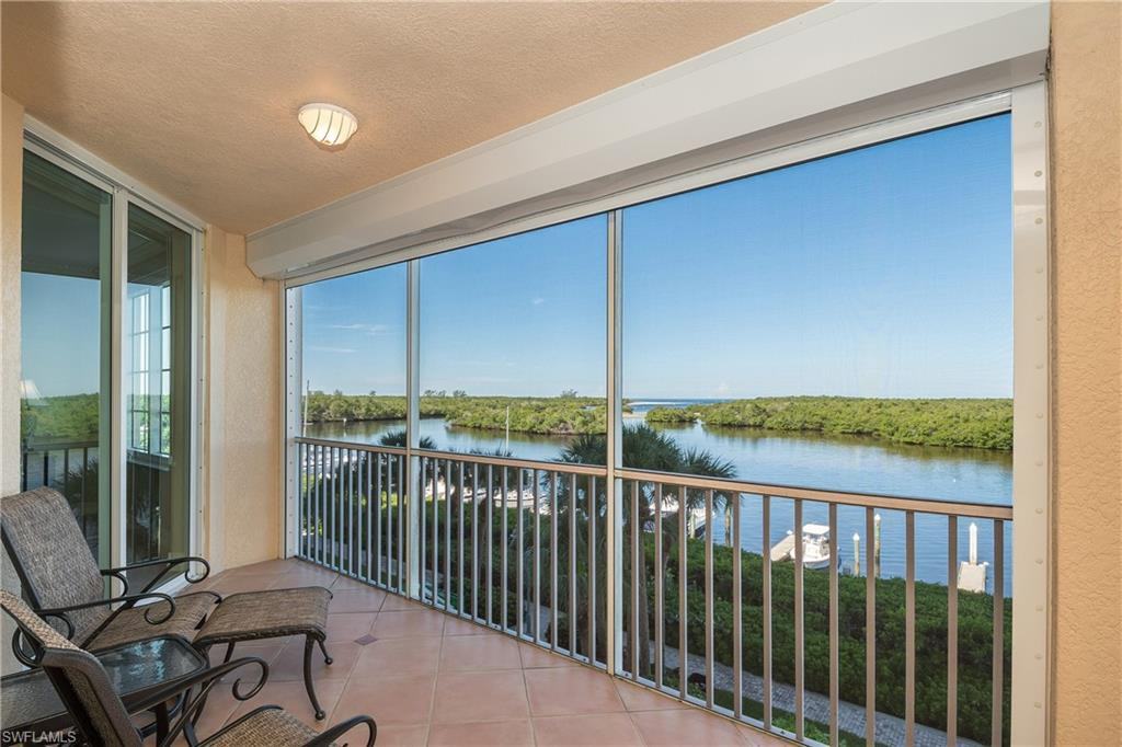 435 Dockside Dr #A404 - Photo 3 of 25