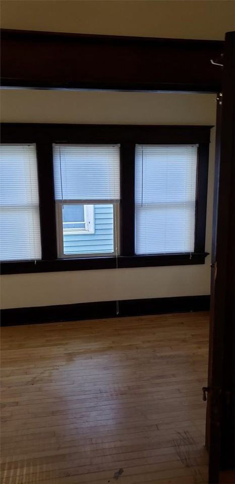 300 South Maple Avenue - 300 - Photo 3 of 34