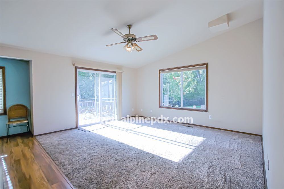 11744 Se Sunnycreek Ln. - Photo 2 of 17