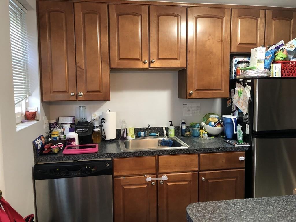 37 Emerson Gardens Rd - Photo 2 of 9