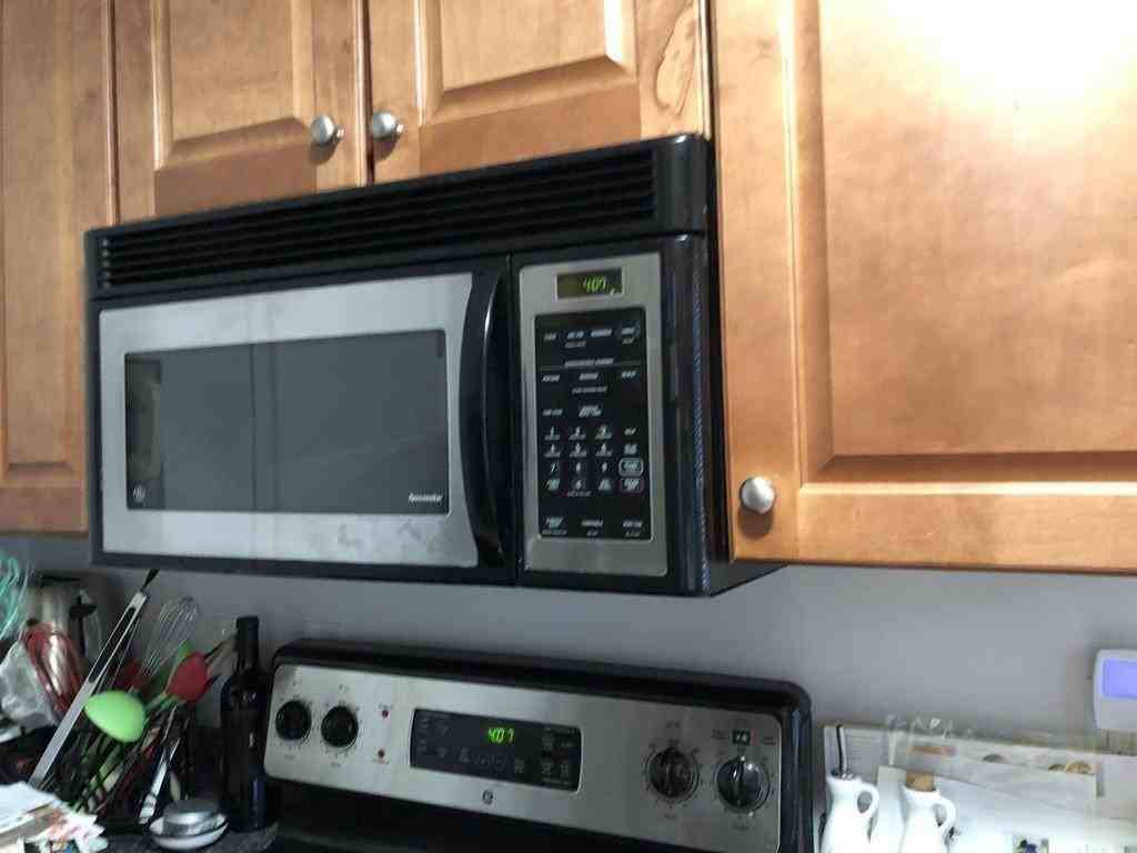 37 Emerson Gardens Rd - Photo 3 of 9