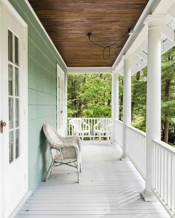 15 Fair Oaks Drive - Photo 3 of 36