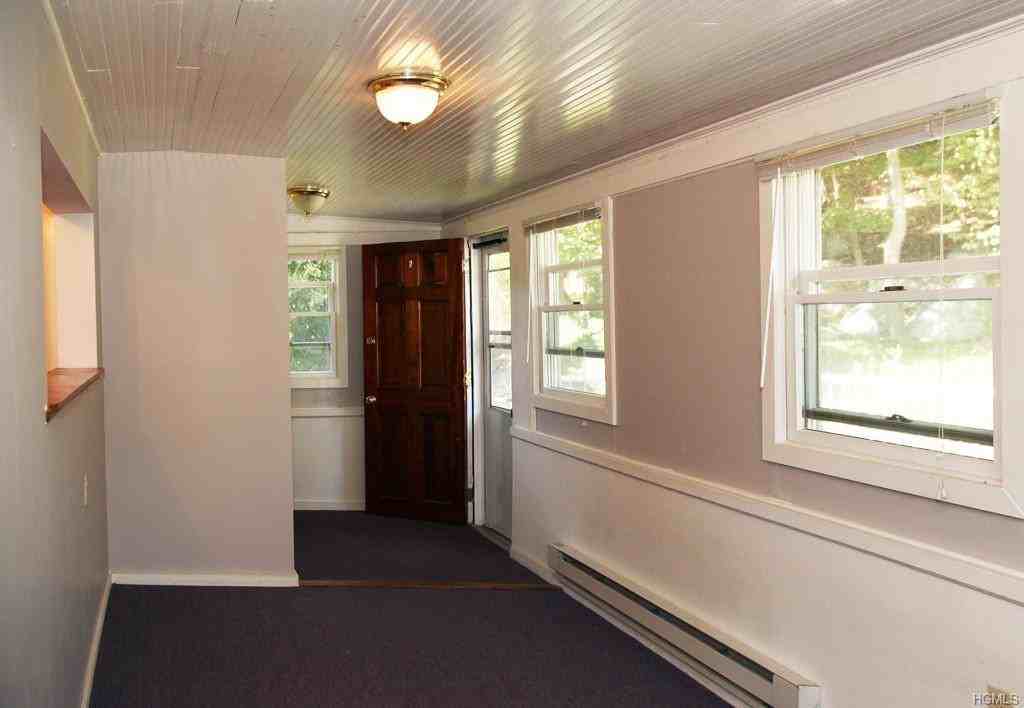 111 Firefighters Memorial Drive Unit 2nd Floo - Photo 2 of 10