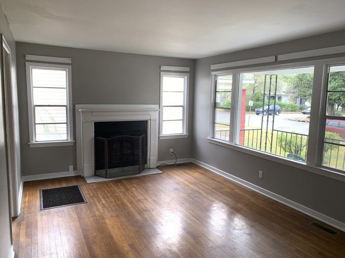 325 4th Avenue West - Photo 3 of 19