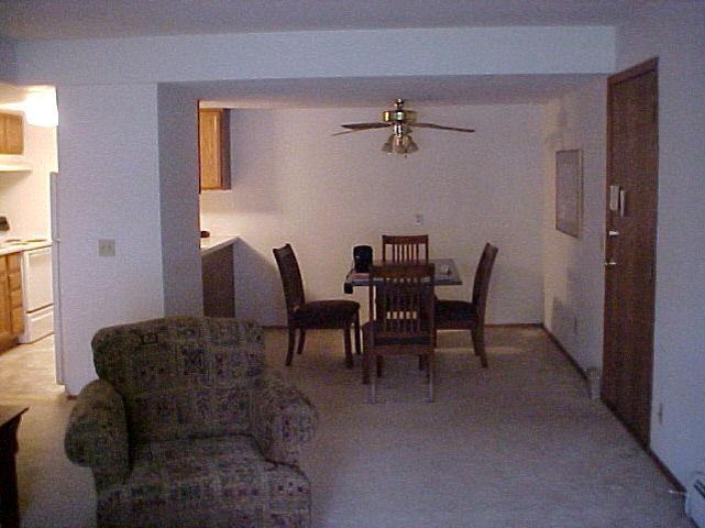 Parkhouse Apartments - Photo 2 of 5