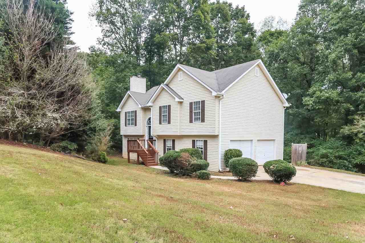 4220 Winterset Ln - Photo 2 of 23